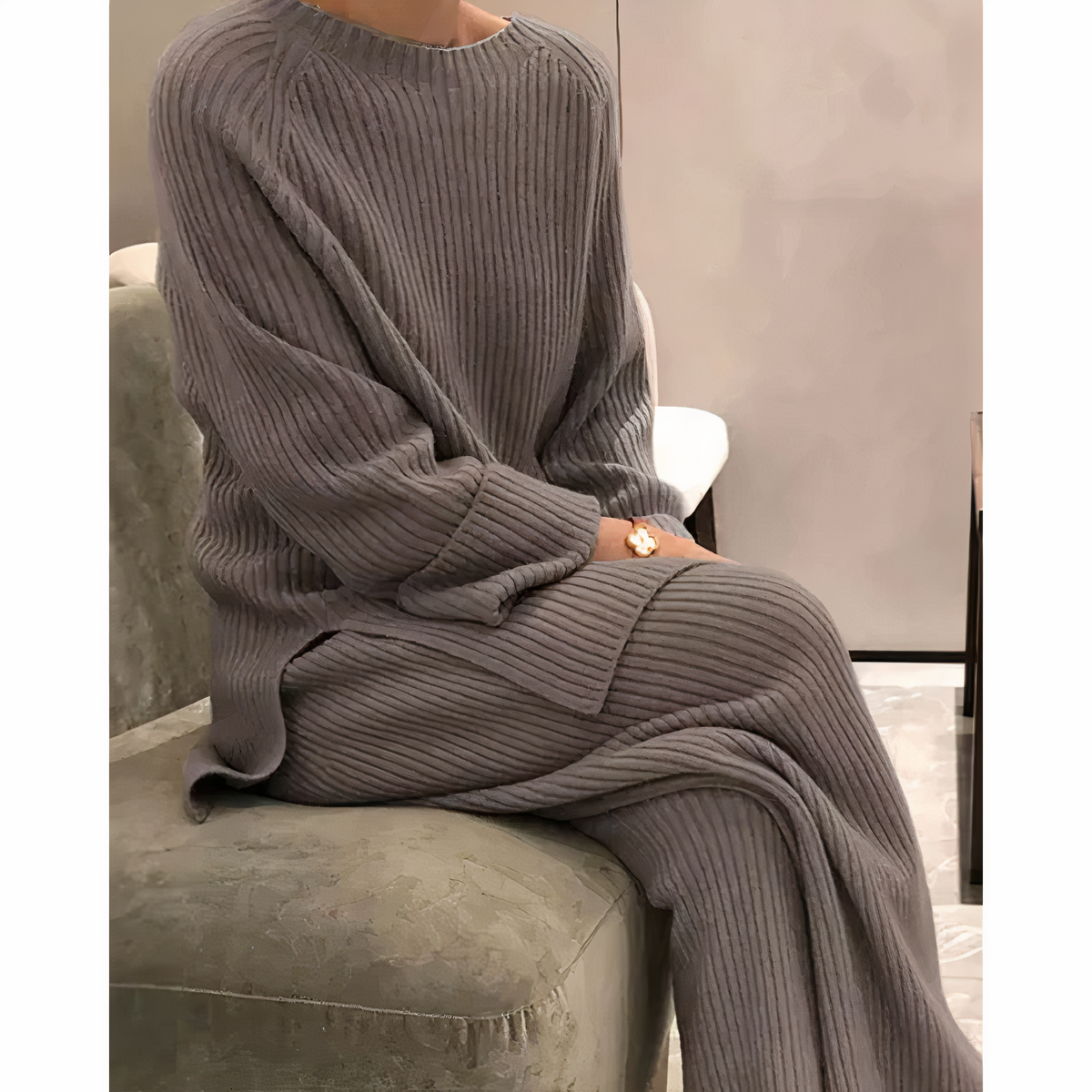 Afslappet sæt strikket sweater og bukser - Samantha