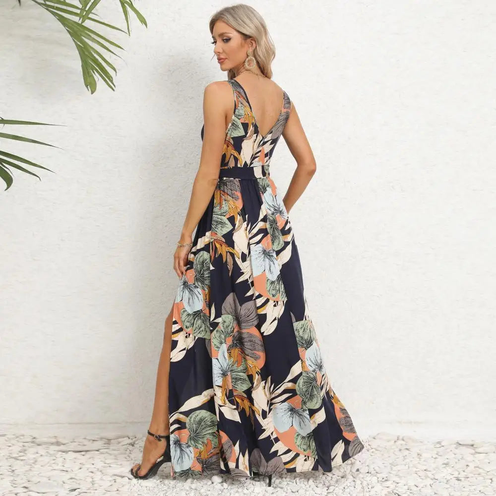 Brianne – Elegant maxikjole med blomstermønster
